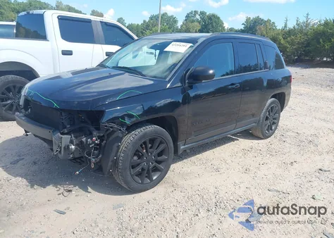 2015 Jeep Compass Altitude Edition from USA, damaged, VIN 1C4NJCBA9FD379768